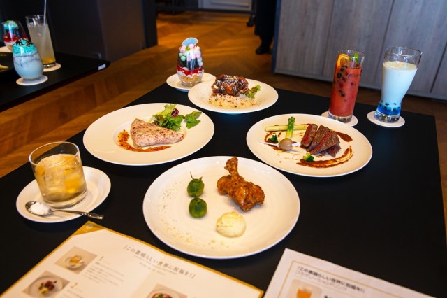 Japón inaugura hotel con temática exclusiva del anime A partir del editor de manga KADOKAWA ha inaugurado el nuevo hotel conceptual de anime EJ Anime Hotel en Tokorozawa Sakura Town en Tokorozawa, Saitama, el 1 de octubre de 2020.